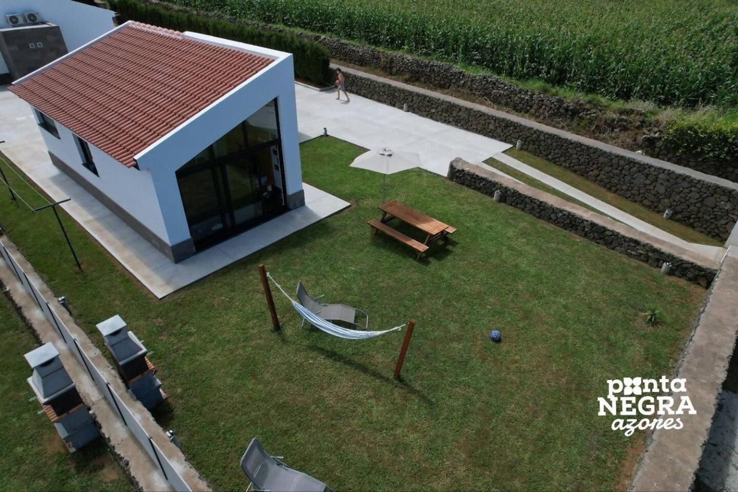 Photography House By Pontanegraazores Altares Ngoại thất bức ảnh